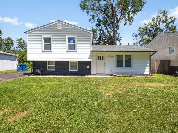 1859 REICHERT Avenue , Sauk Village, IL 60411
