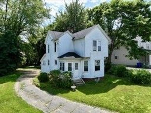153 Russell Street, Hadley, MA 01035