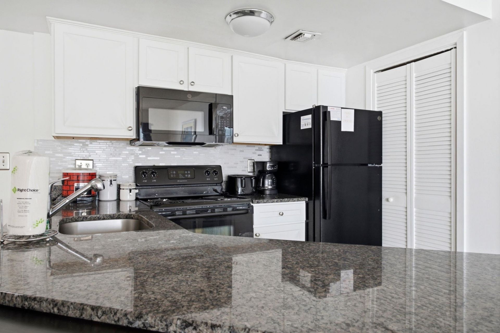 1605 Ocean Blvd. S Photo 12