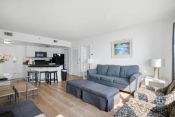 1605 Ocean Blvd. S photo 4