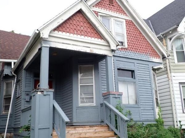 2247 N 41st STREET, Milwaukee, WI 53208