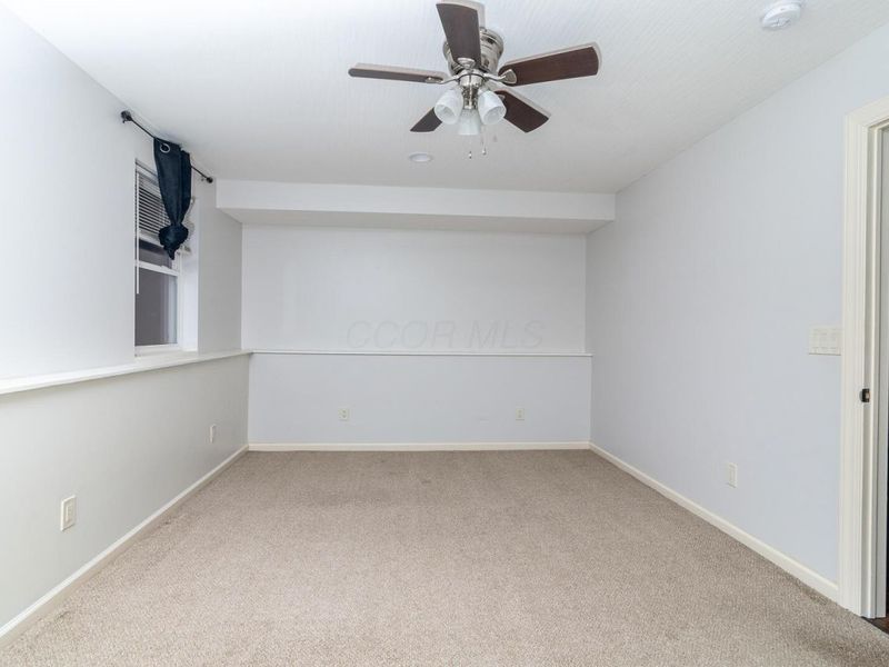 639 Academy Drive , Galloway, OH 43119 Photo 38