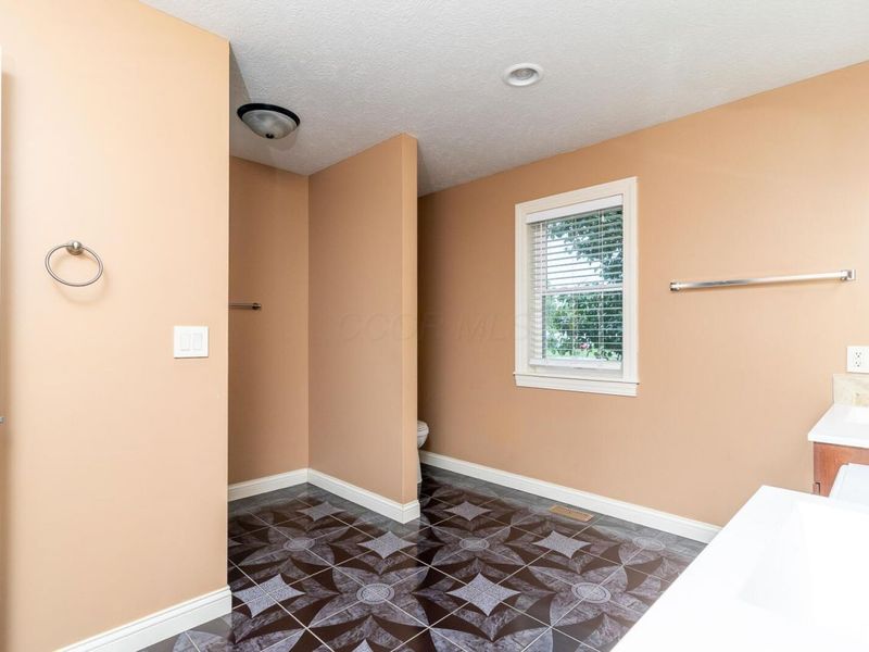639 Academy Drive , Galloway, OH 43119 Photo 48