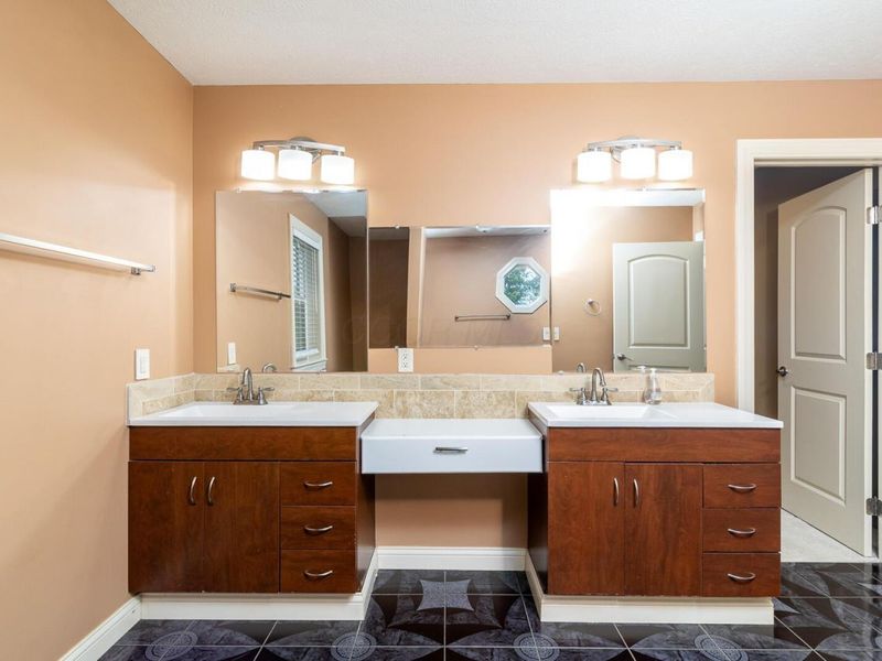 639 Academy Drive , Galloway, OH 43119 Photo 50