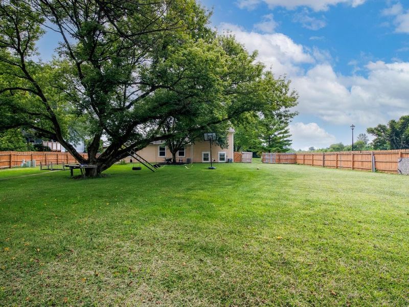 639 Academy Drive , Galloway, OH 43119 Photo 8