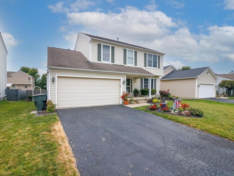 459 Belfair Drive , Galloway, OH 43119 Photo 2
