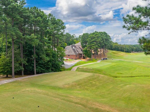 71 Manzanares Drive , Hot Springs Village, AR 71909