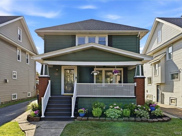 754 Parkside Avenue , Buffalo, NY 14216