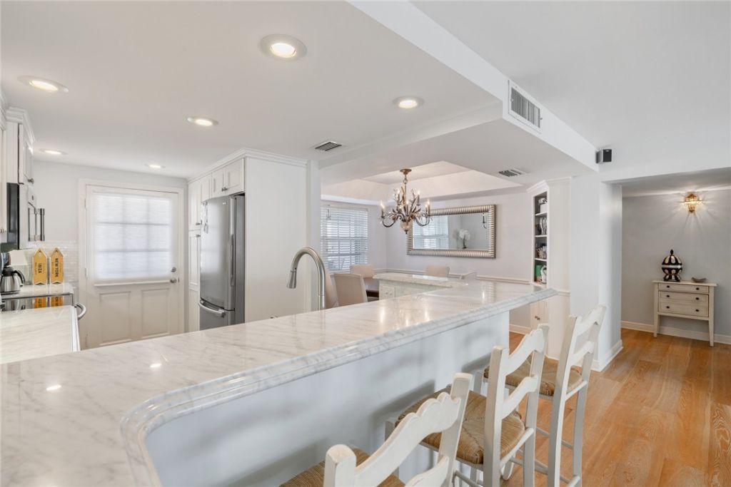 2743 Ocean Drive, Unit 47E, Vero Beach, FL 32963 Photo