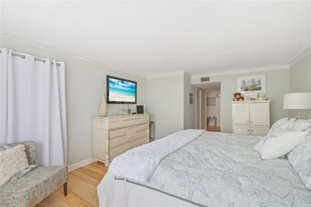2743 Ocean Drive, Unit 47E, Vero Beach, FL 32963 Photo