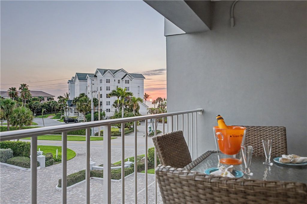2743 Ocean Drive, Unit 47E, Vero Beach, FL 32963 Photo