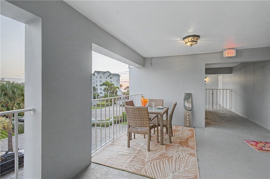 2743 Ocean Drive, Unit 47E, Vero Beach, FL 32963 Photo