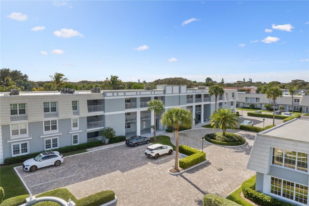 2743 Ocean Drive, Unit 47E, Vero Beach, FL 32963 Photo