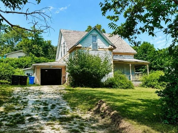 400 1st Street , Anderson, MO 64831