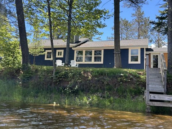 W12204 Middle River Road, Naubinway, MI 49762