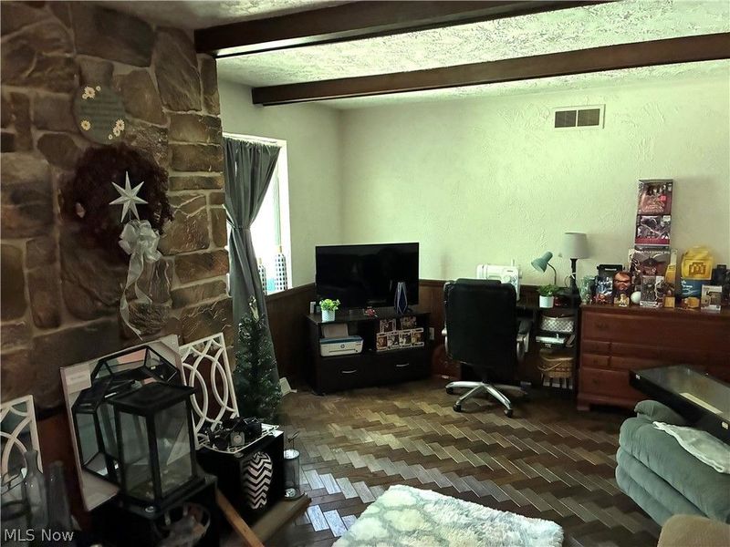 600 Warner Road, Brookfield, OH 44403 Photo 3