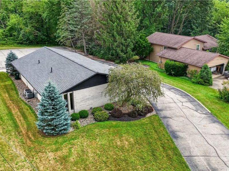 229 Leatherman Road , Wadsworth, OH 44281 Photo 8