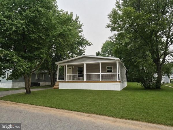 209 ASPEN CIRCLE, MIDDLETOWN, DE 19709