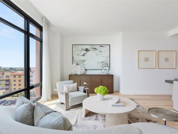 100 Boardwalk , Unit 711 A, Long Beach, NY 11561