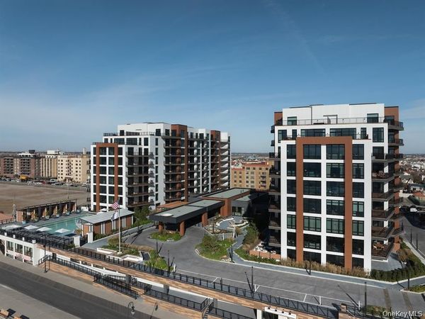 100 Boardwalk , Unit 711 A, Long Beach, NY 11561