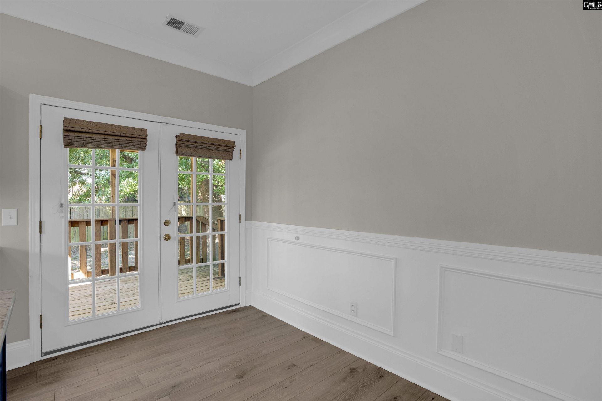 107 Hook Avenue  Photo 10