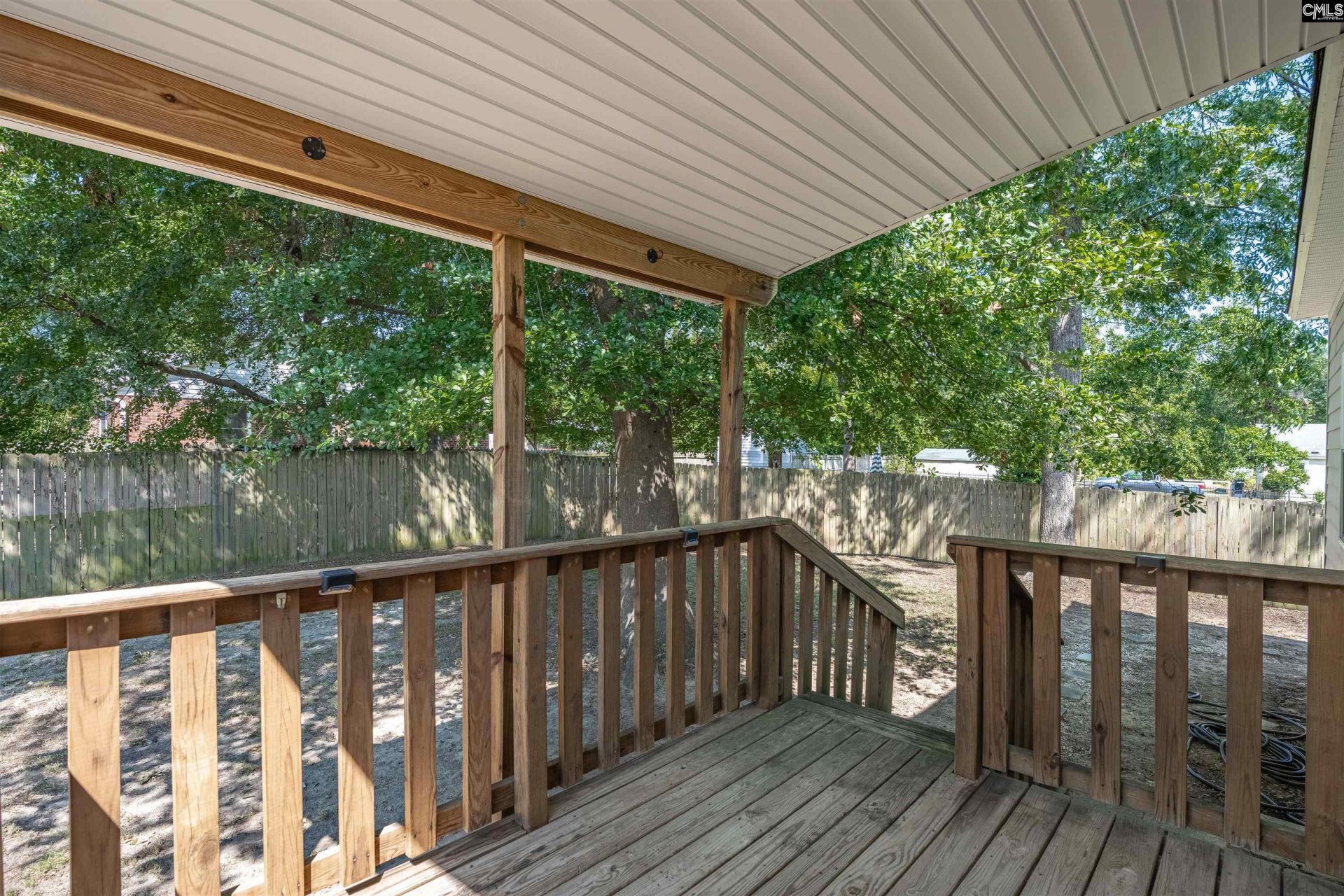 107 Hook Avenue  Photo 19