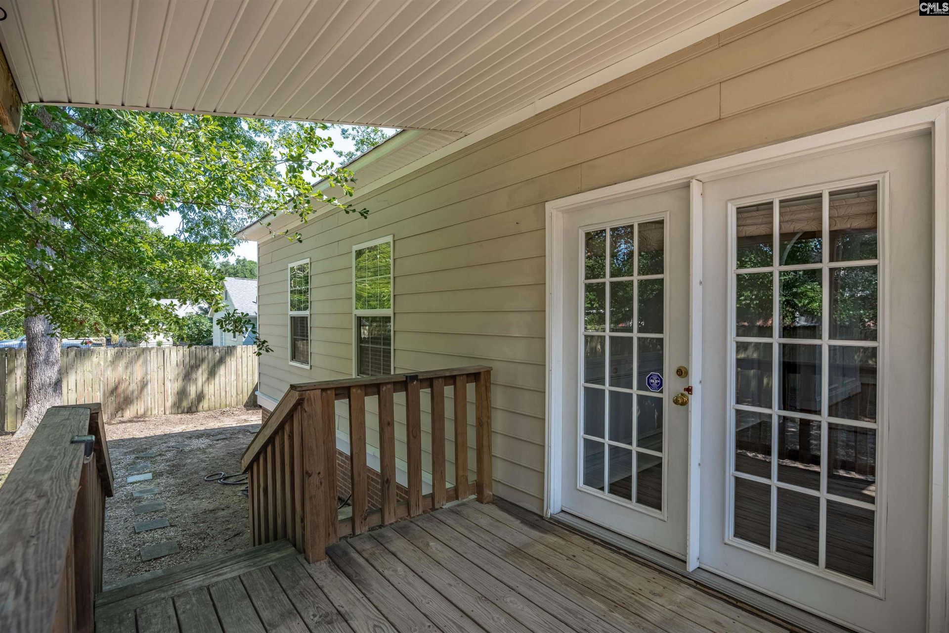 107 Hook Avenue  Photo 20