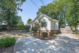 107 Hook Avenue  photo 4