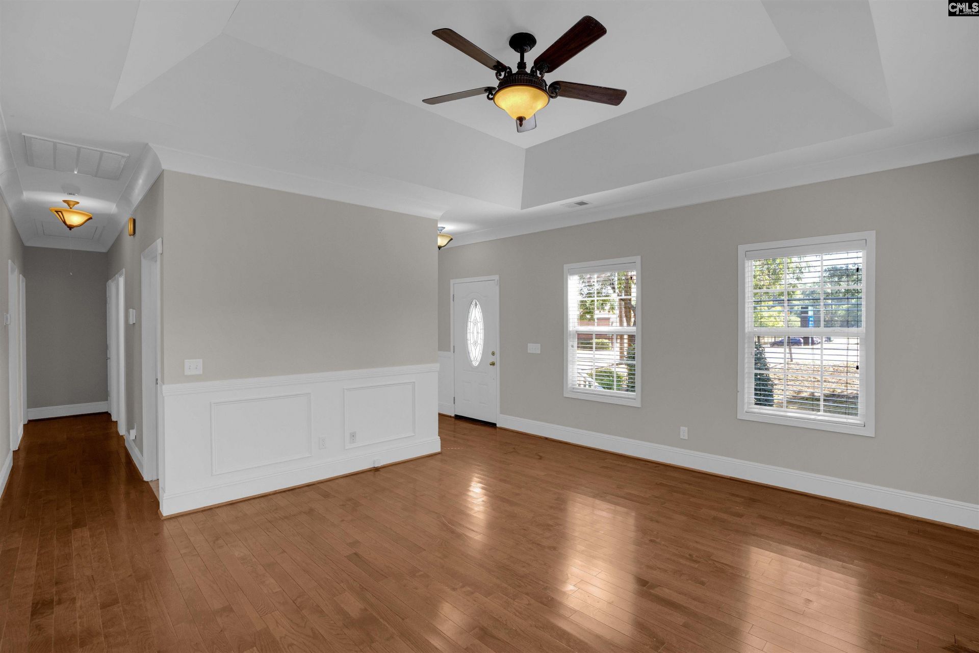 107 Hook Avenue  Photo 6