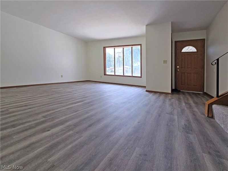 6573 Miller Drive , North Ridgeville, OH 44039 Photo 3
