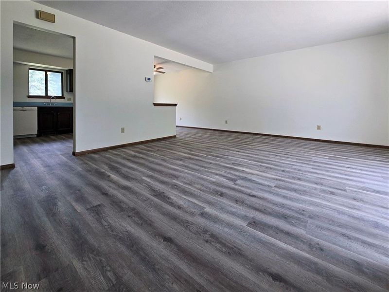 6573 Miller Drive , North Ridgeville, OH 44039 Photo 4
