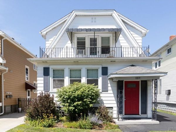 157 Victoria Boulevard , Kenmore, NY 14217