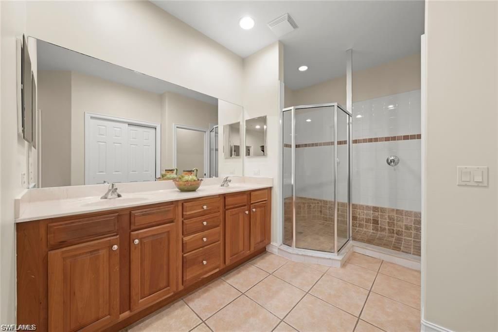 11053 Harbour Yacht Ct, Unit 201, Fort Myers, FL 33908 Photo