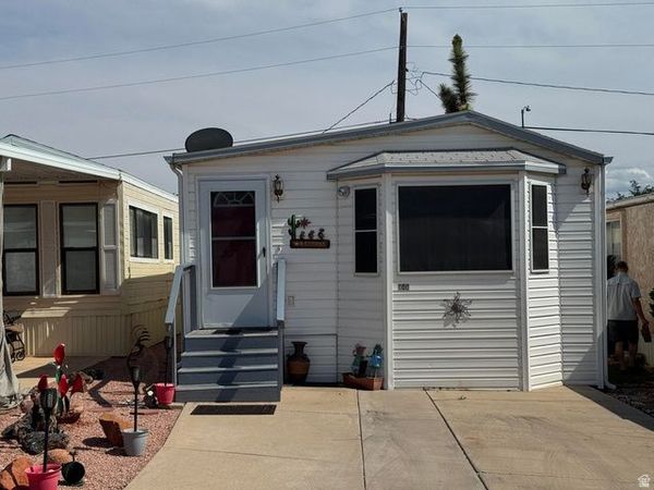 1225 N DIXIE DOWNS RD , Unit 100, St. George, UT 84770