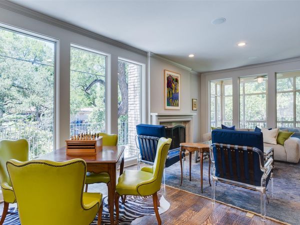 3231 Tarryhollow DR , Austin, TX 78703