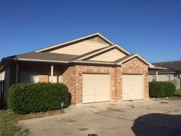 2206 S Bagdad RD , Unit B, Leander, TX 78641