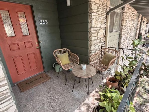 1304 Mariposa DR, Unit 263, Austin, TX 78704