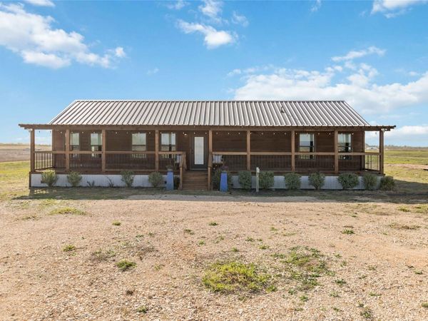 1591 Scull RD , Martindale, TX 78666