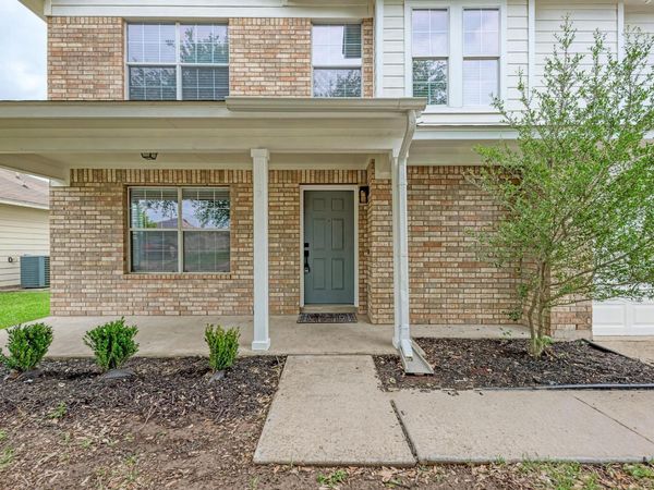 125 Holland ST, Hutto, TX 78634