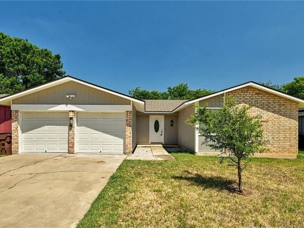 906 Cactus DR, Round Rock, TX 78681