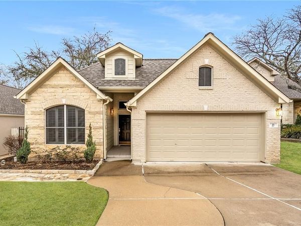 27 Troon DR , Lakeway, TX 78738