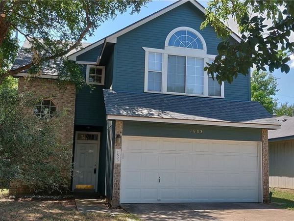 1603 Sylvia LN , Round Rock, TX 78681