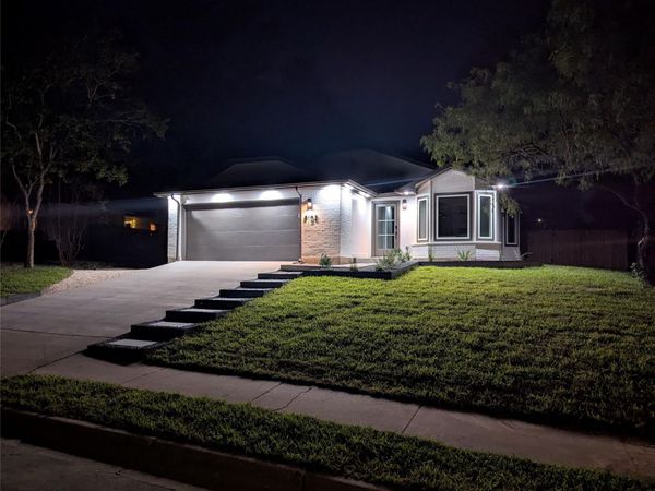 8102 Fort Sumter RD, Austin, TX 78745