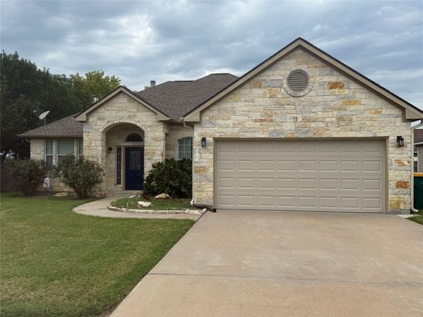 125 Rose Mayer LOOP, La Grange, TX 78945