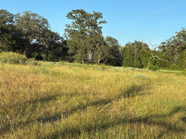 2933 County Road 457 , Thorndale, TX 76577