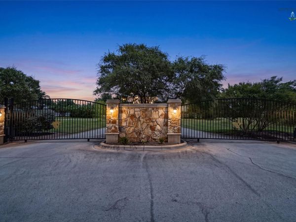 18113 Cedar Sage CT, Lago Vista, TX 78645