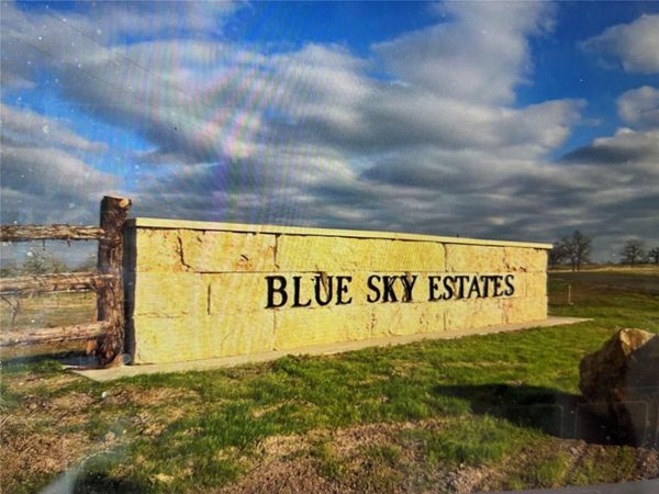 19032 FM 86 , Unit 1-12, Red Rock, TX 78662