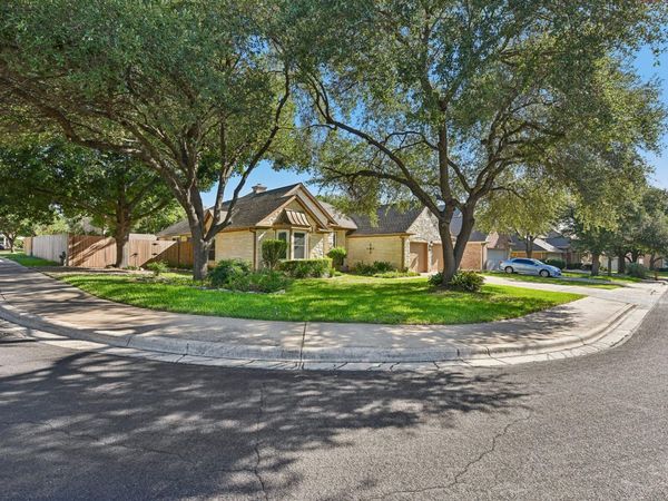 10020 Majorca DR, Austin, TX 78717