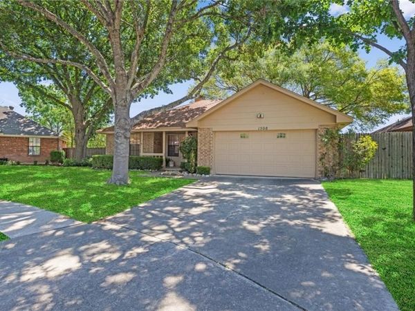 1508 Greenwood , Schertz, TX 78154