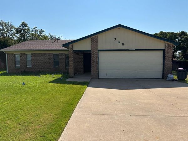 308 Hickorywood Street, Azle, TX 76020